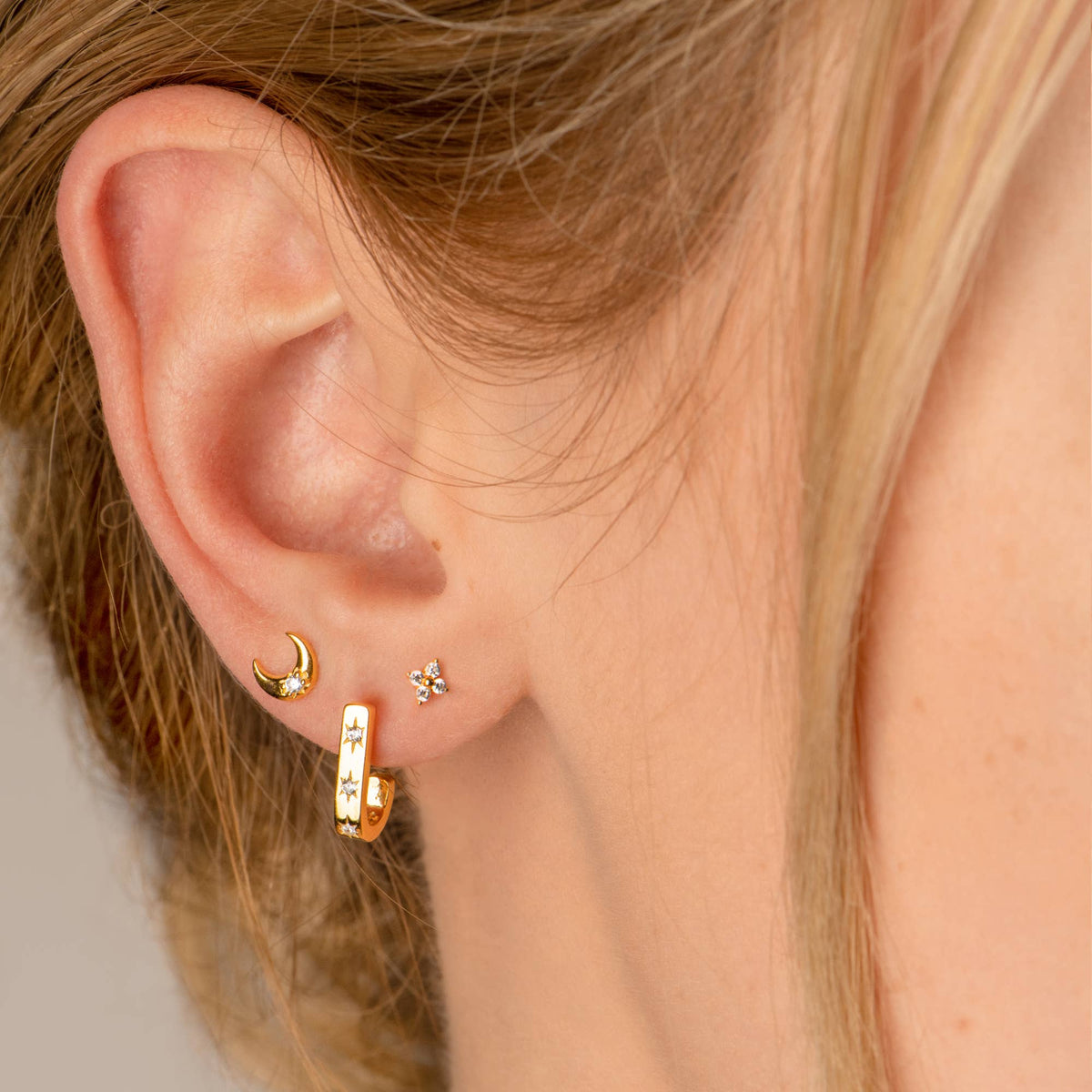 Ayu Semi Hoops in Gold