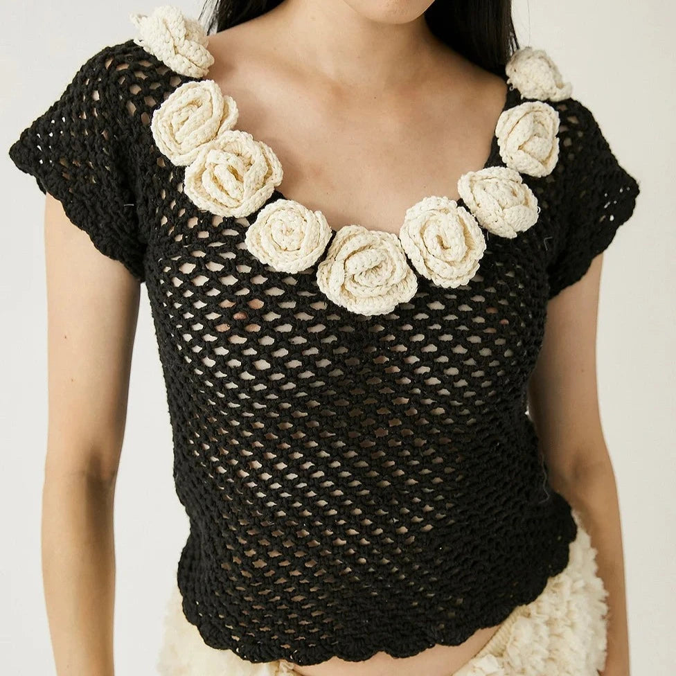 Makalu Top in Black