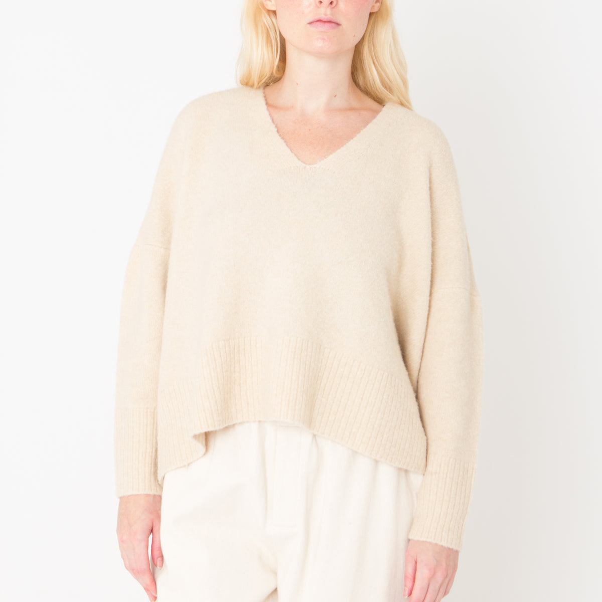 V-Neck Sweater in Ivory Beige