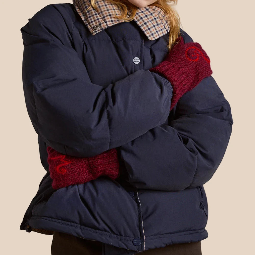 DM Mittens in Burgundy