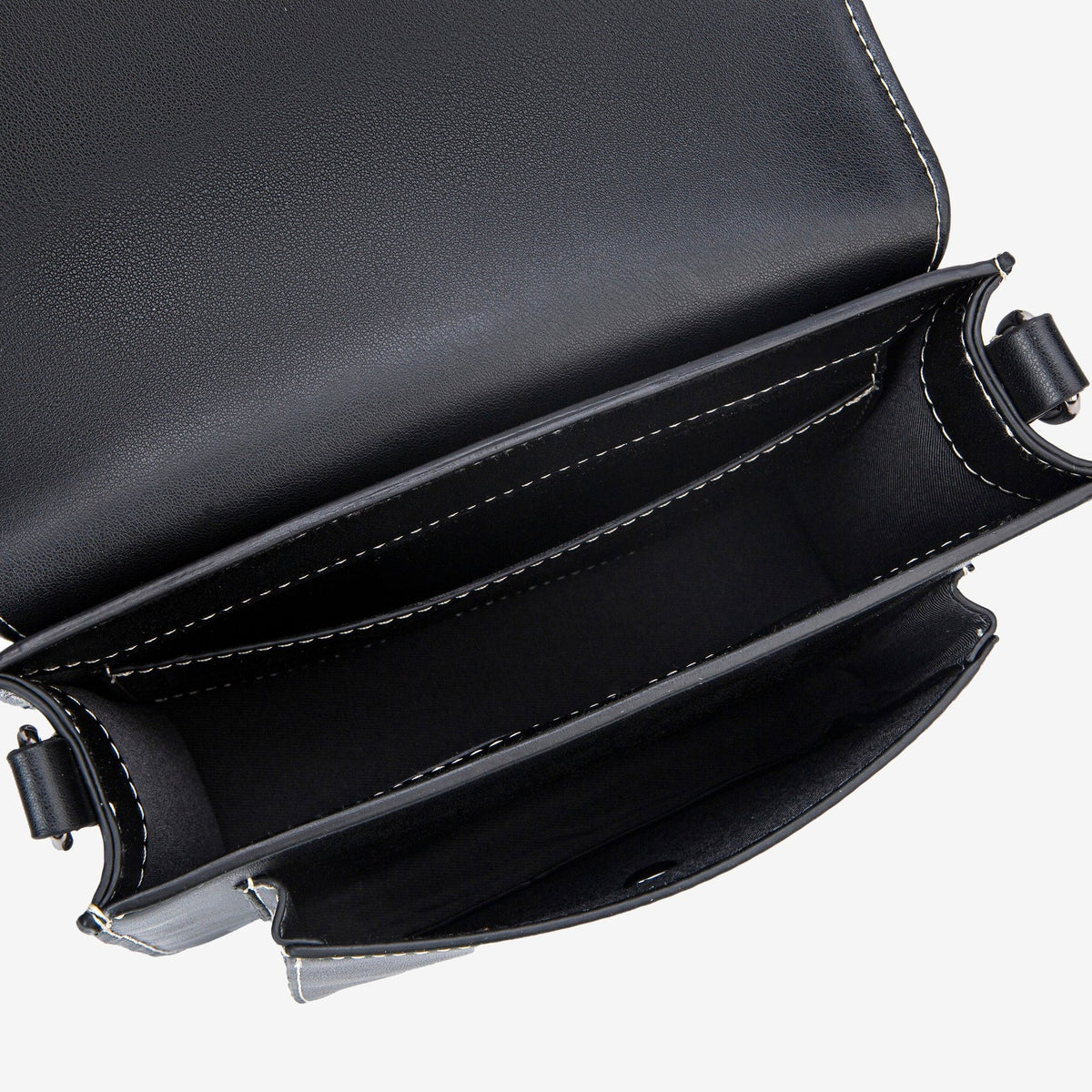 Cayman Pocket Bag in Contrast Black