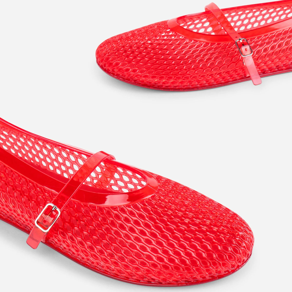 Classy Jelly Flat in Cherry