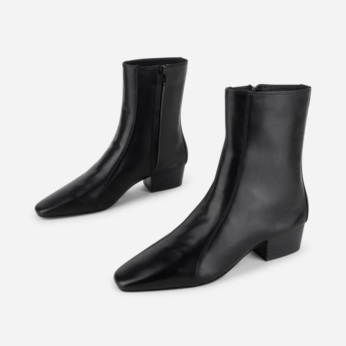 Combo Boot in Black
