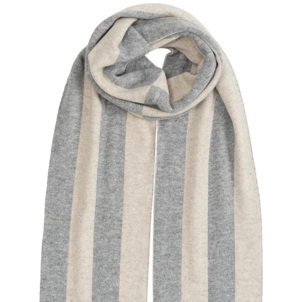 Split Scarf in Cream