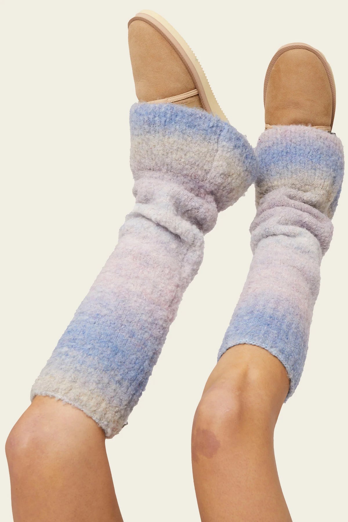 Dusty Knit Legwarmers in Ilmol