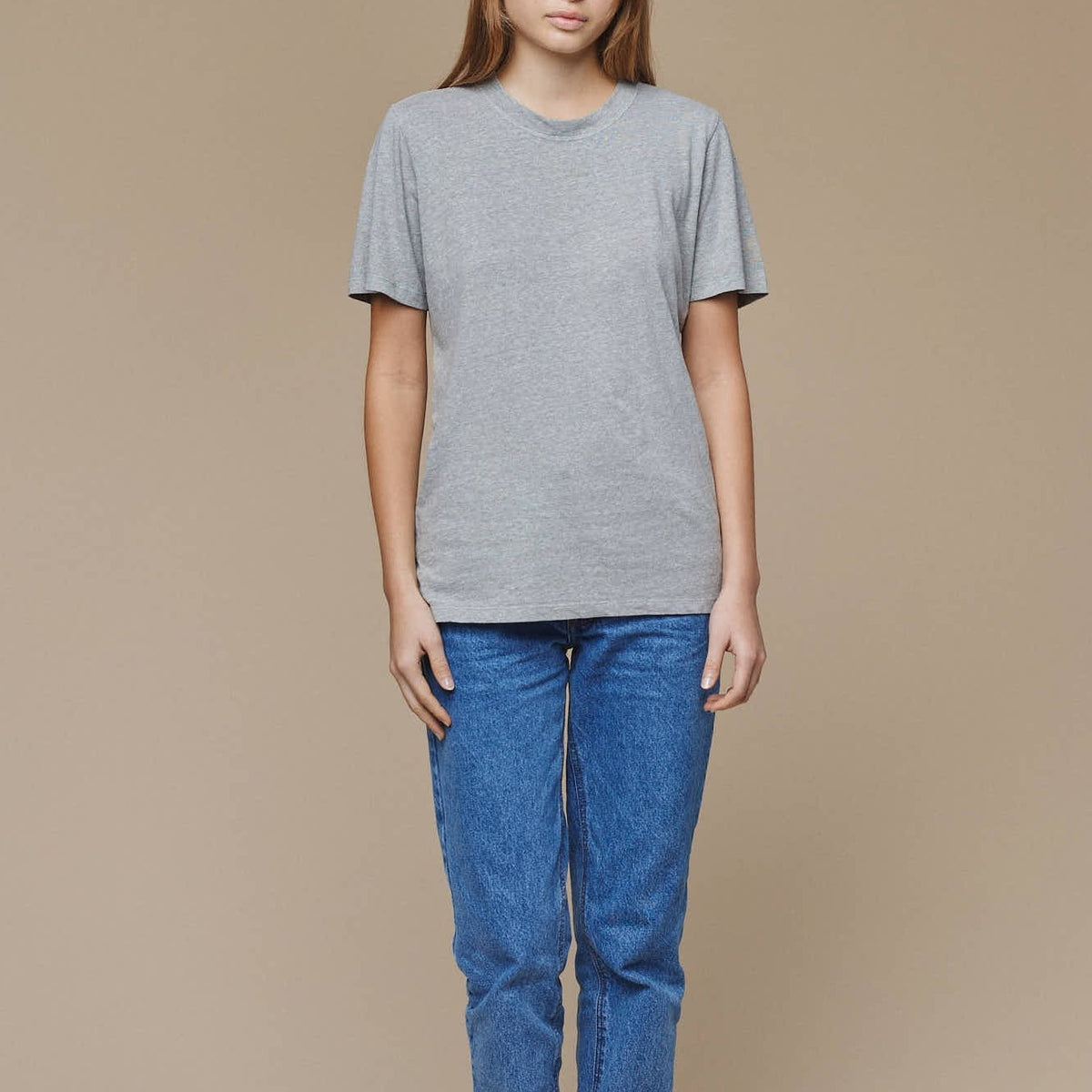 Jung Tee Heather in Athletic Gray