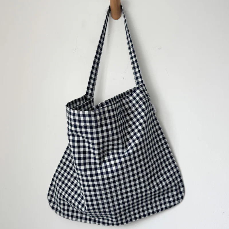 Happy Carry Bag in Navy Gingham
