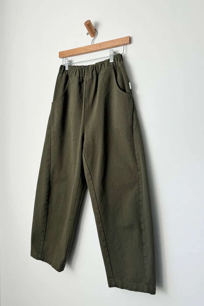 Arc Pants in Olive