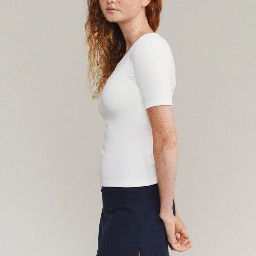 Paseo Tee in Washed White