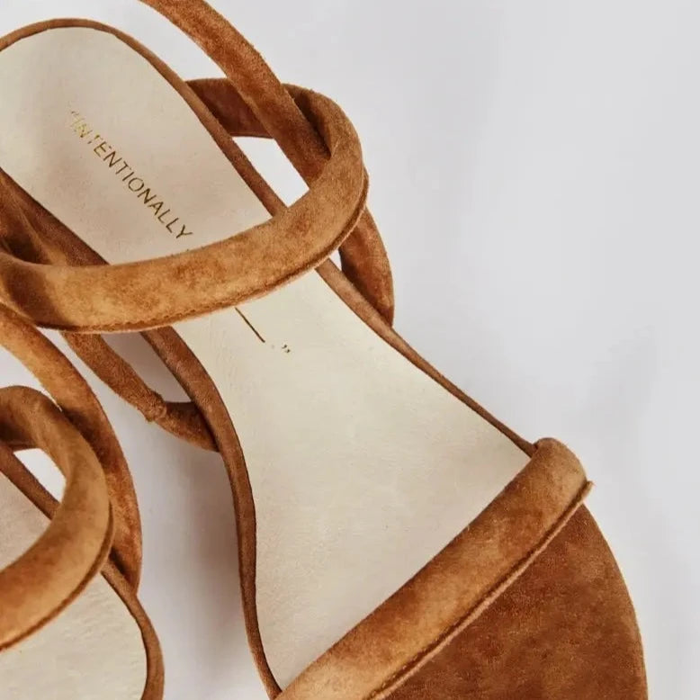 Kimi Heels in Tawny