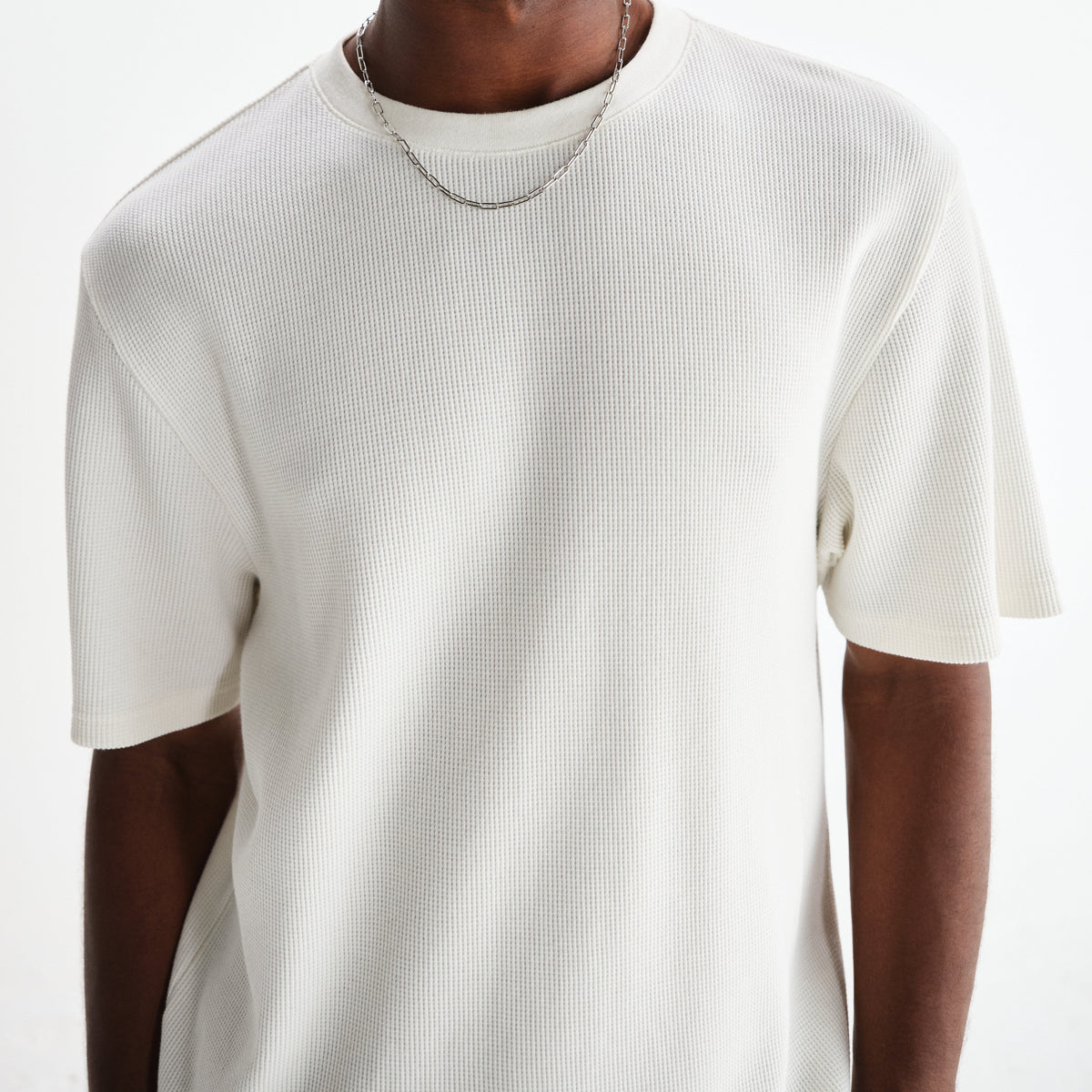 Milton Tee in Ecru