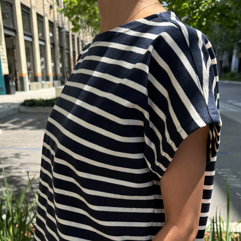 Manon Tee in White/Navy