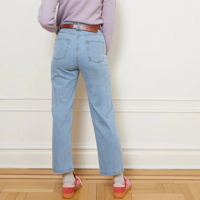 Vivienne Jeans in Light Indigo