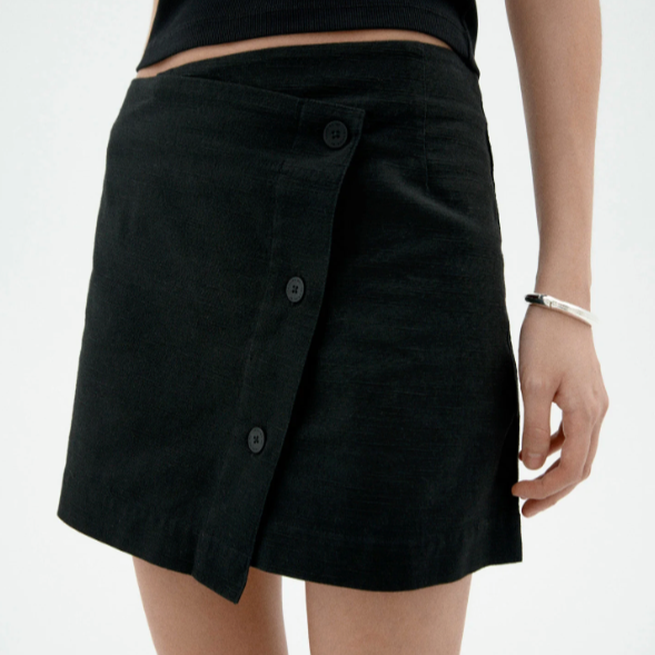 Iggy Skirt in Black