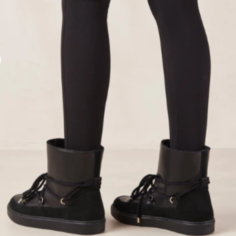 Borealis Boot in Black