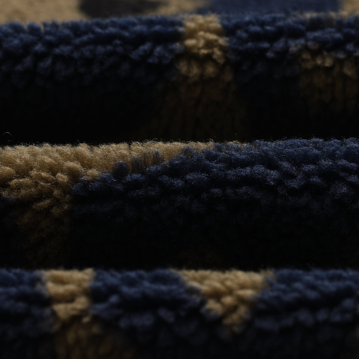 Tate Fleece in Shapes Borg