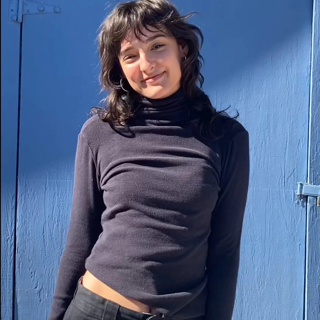 Whidbey Turtleneck in Black