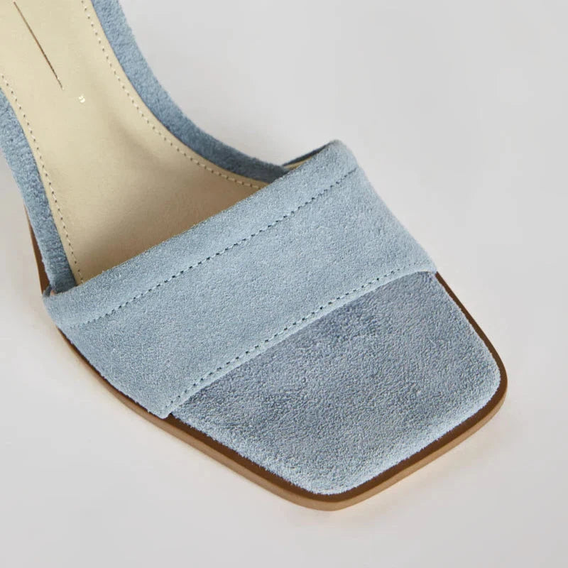 Validated Suede Heel in Fog
