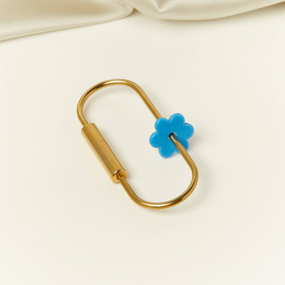 Brass Key Ring with Blue Daisy