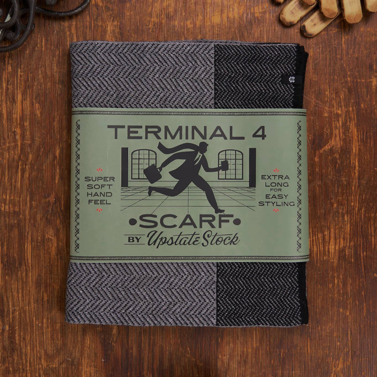 Terminal 4 Scarf in Charcoal