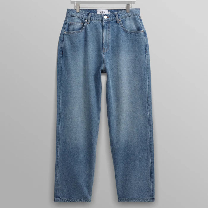 Loose Fit Jean in Light Wash