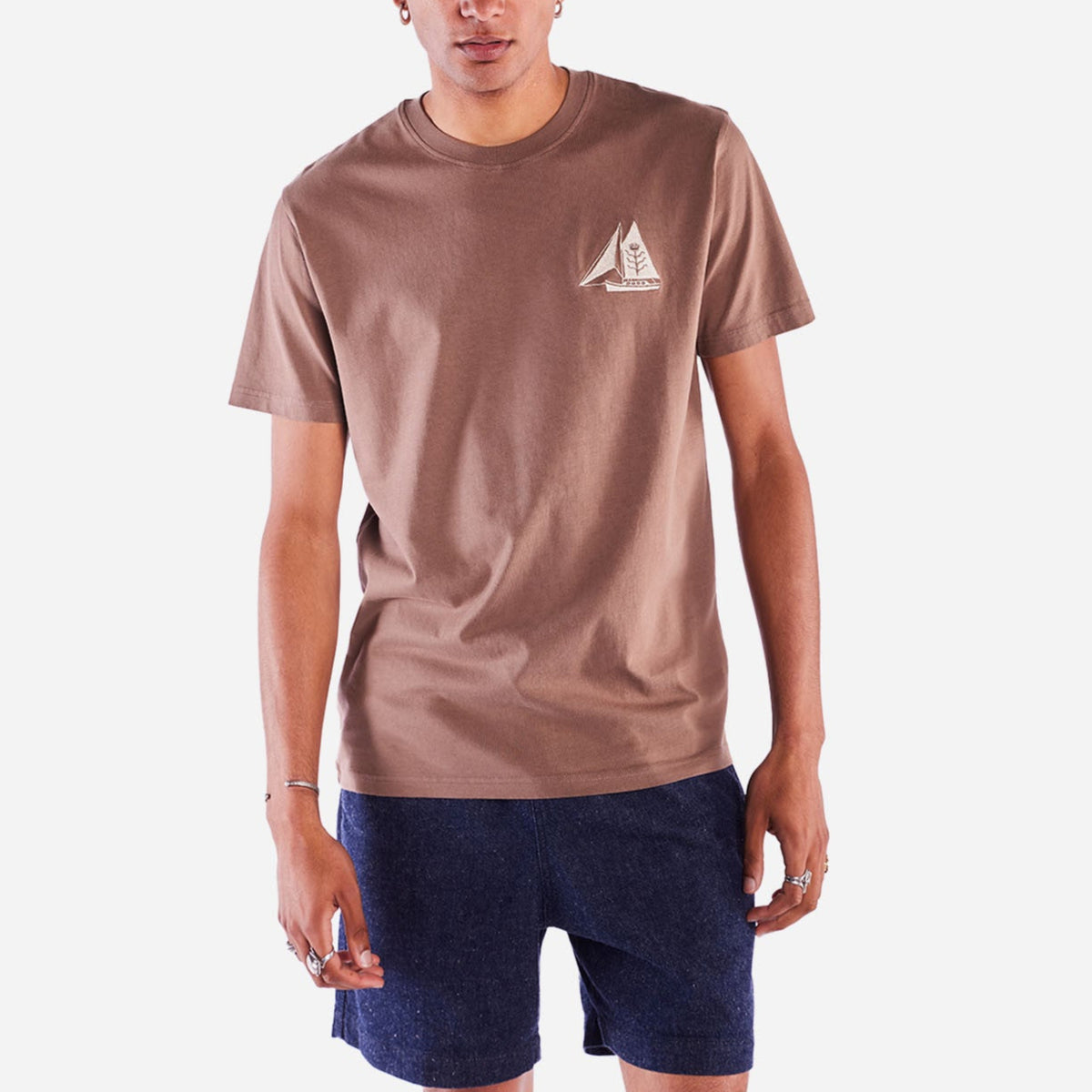 Seabass T-Shirt in Mocha