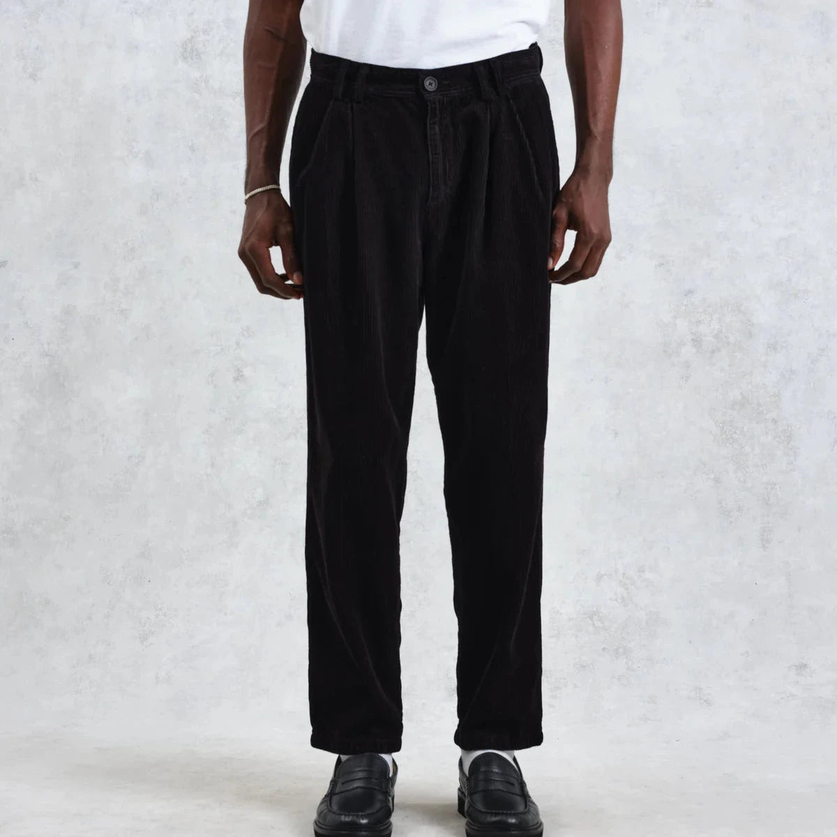 Raleigh Cord Trouser in Black