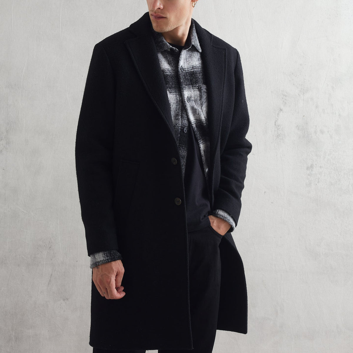Sasso Coat in Black