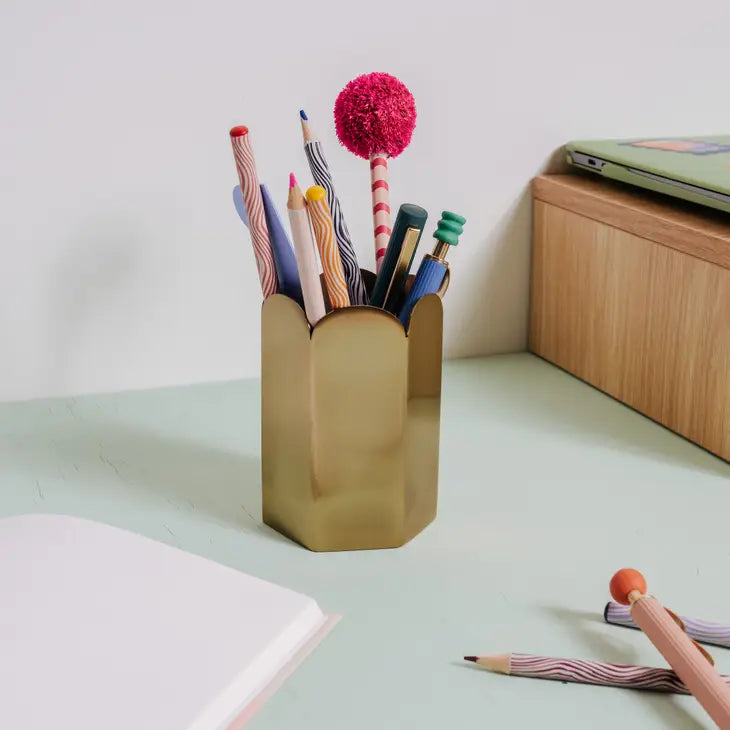 Scallop Edge Pen Pot in Brass