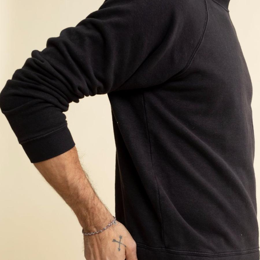 Sierra Raglan Sweatshirt in Black