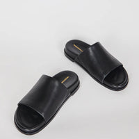 Pippy Sandal in Black
