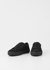 Fred Sneakers in Black