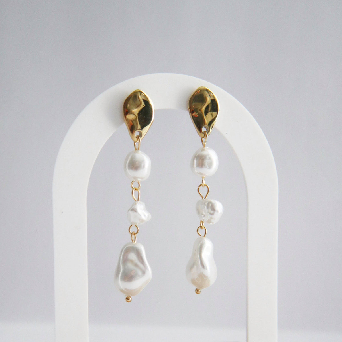 Lune Baroque Pearl Earrings