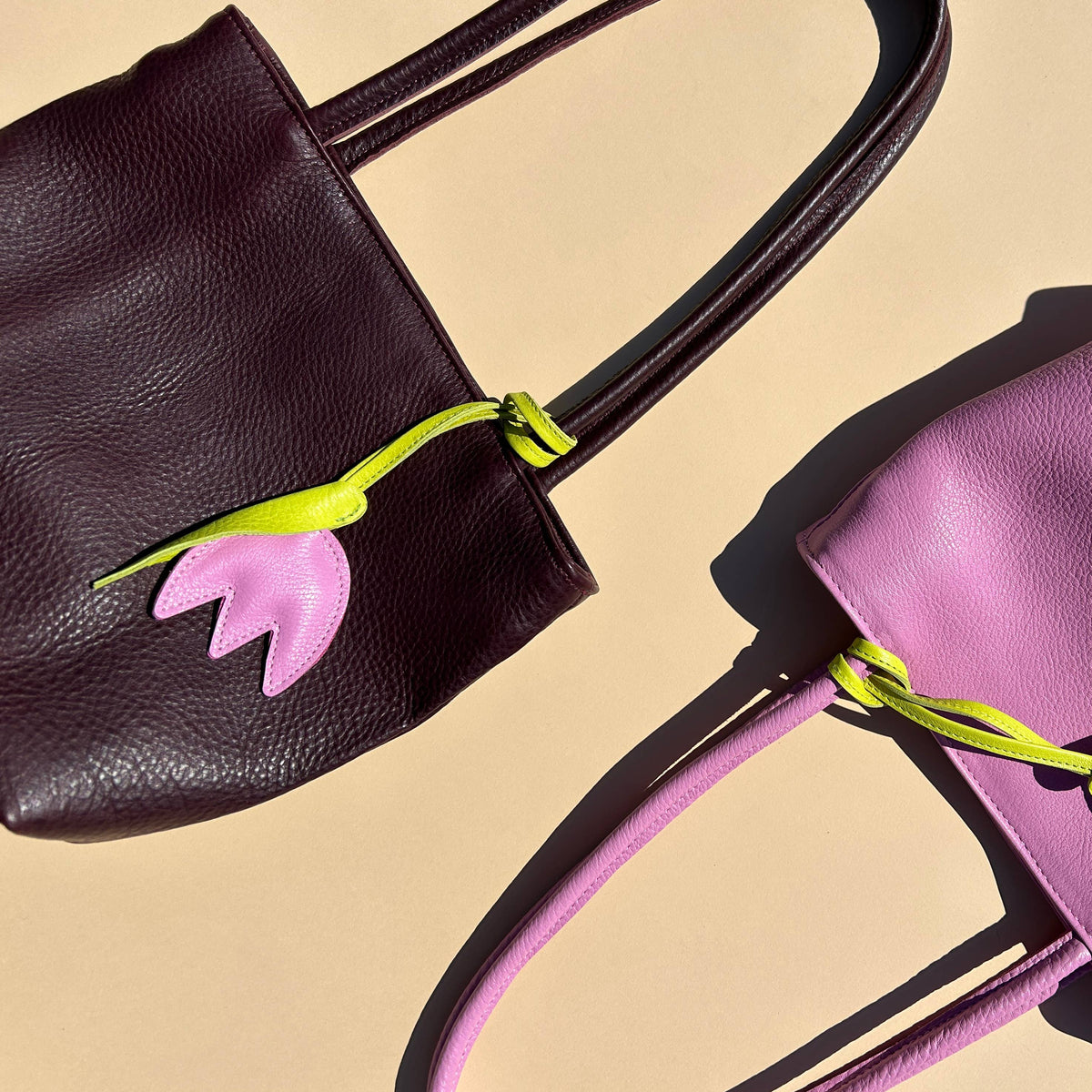 Bag Charm in Sorbet Tulip