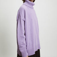 Teton Sweater in Lilac