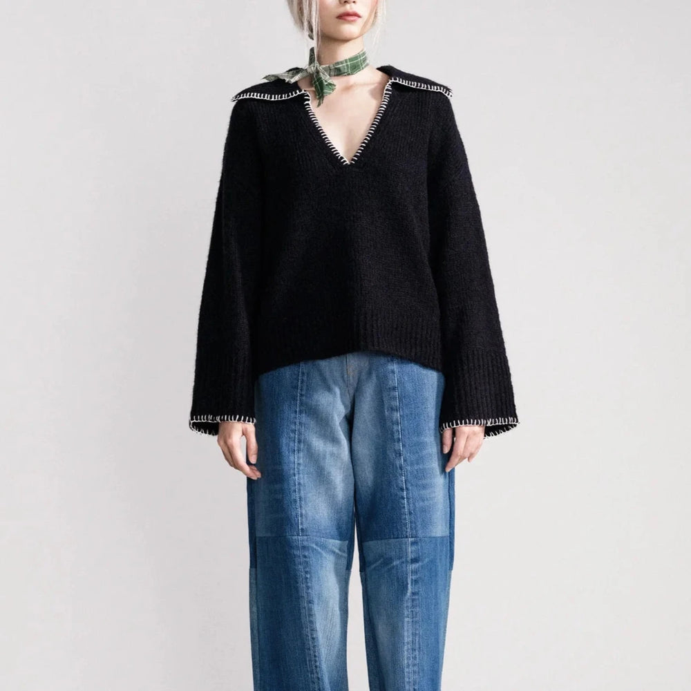 Gstaad Big Collar Pullover in Black – Gemini