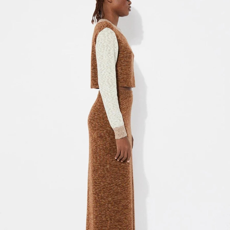 files/2456-JE_unic_cabus_jersey_rita_row_women_AW24_clothing_4.webp