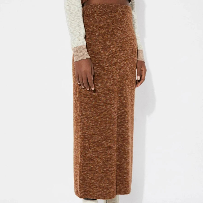 files/2457-FA_unic_moredo_skirt_rita_row_women_AW24_clothing_1.webp