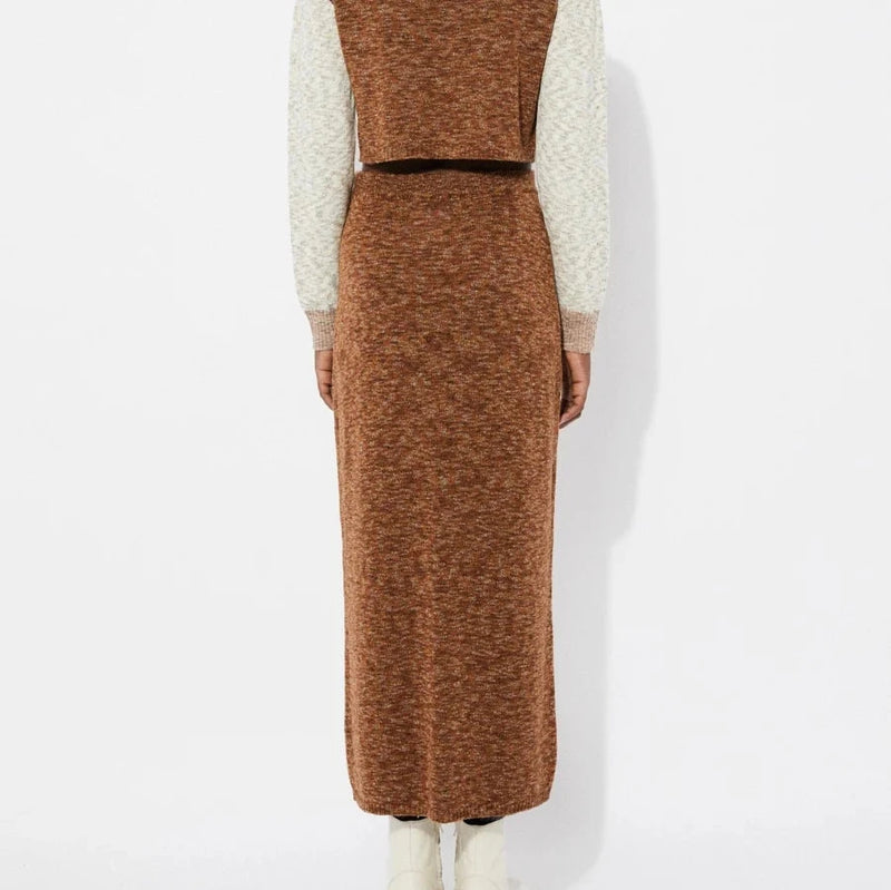 files/2457-FA_unic_moredo_skirt_rita_row_women_AW24_clothing_4.webp