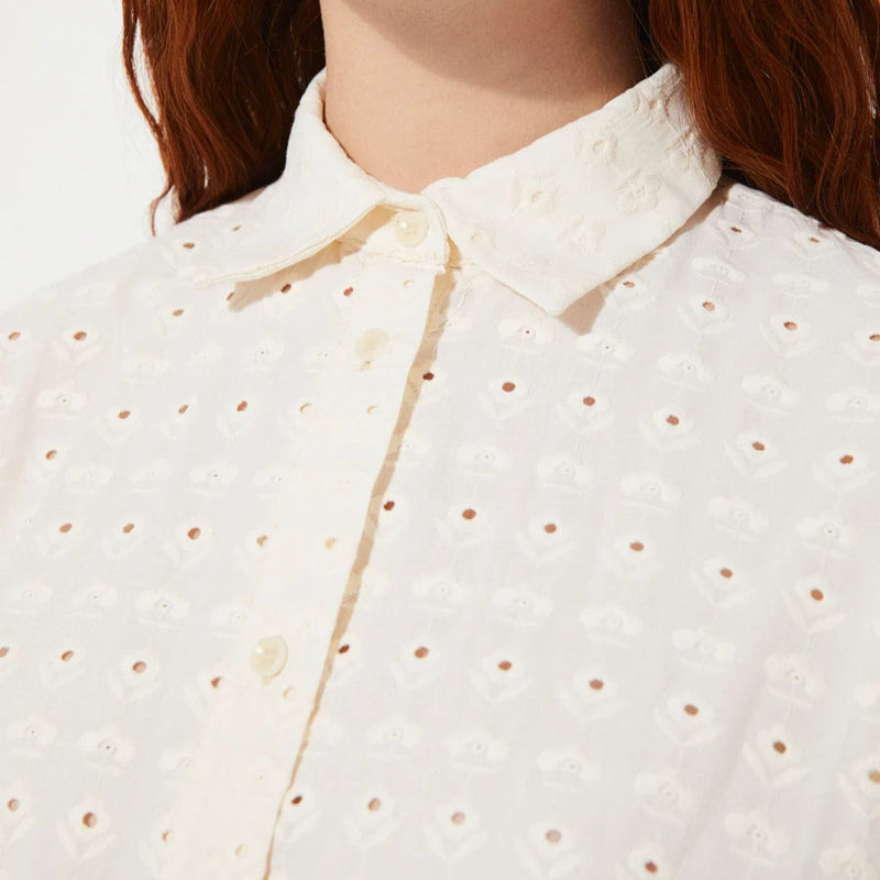 files/2534_CM_SEED_BEIGE_SHIRT_RITA_ROW_WOMAN_SS25_3.webp