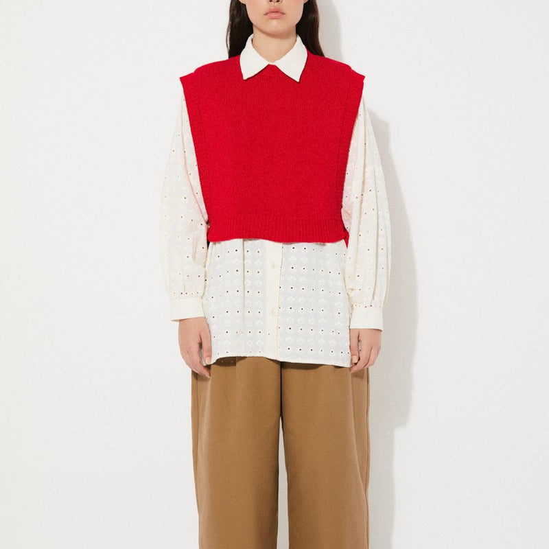 files/2565_AR_PILEA_RED_VEST_RITA_ROW_WOMAN_SS25_1.jpg