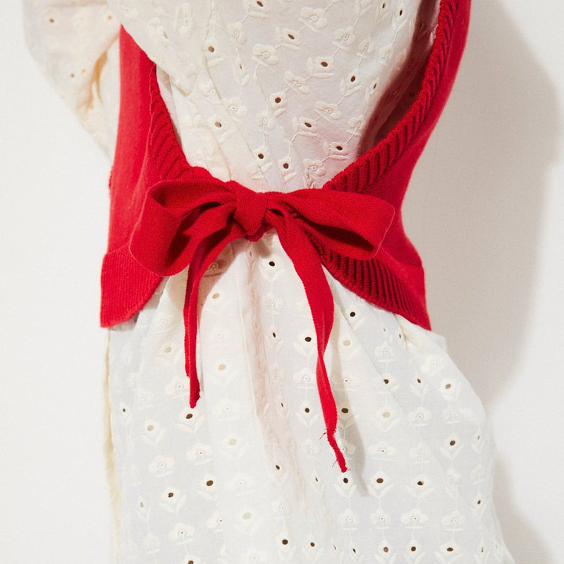 files/2565_AR_PILEA_RED_VEST_RITA_ROW_WOMAN_SS25_4.jpg