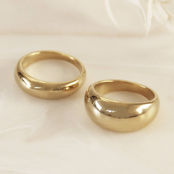 Dome Band in Gold