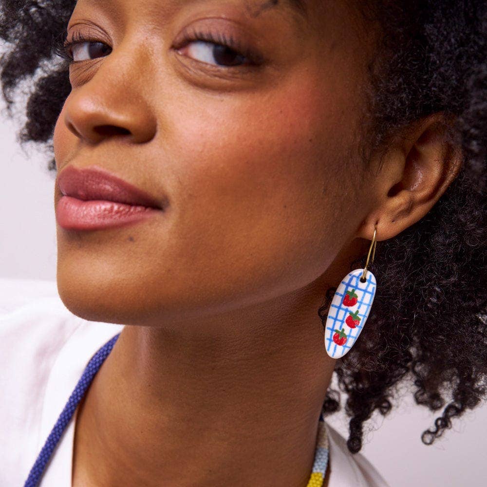 Danielle Oval Earrings in Tomato
