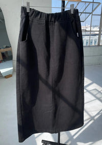 Long City Skirt in Black