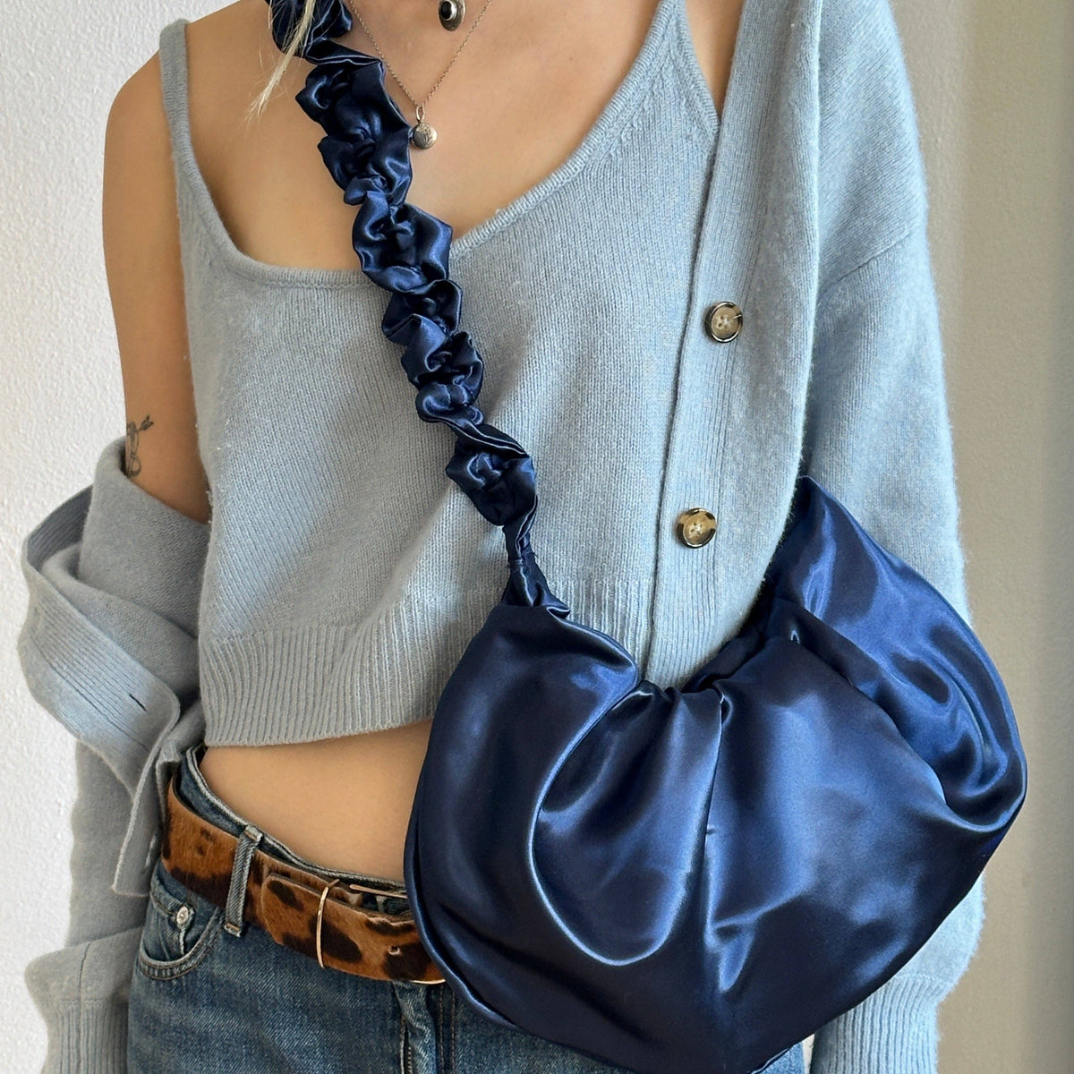 Satin Ruffle xbody Bag in Navy
