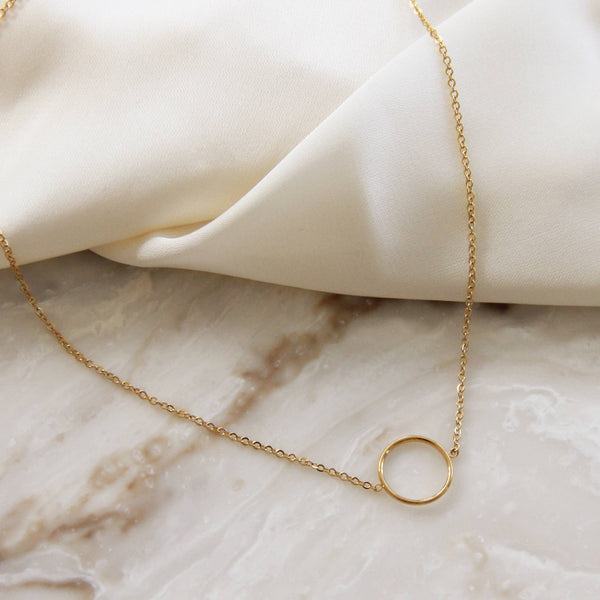 Open Circle Necklace in Gold