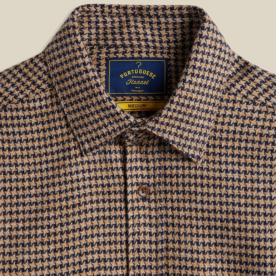 Abstract Pied Poule Shirt in Navy