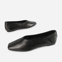 Arden Ballet Flat in Black