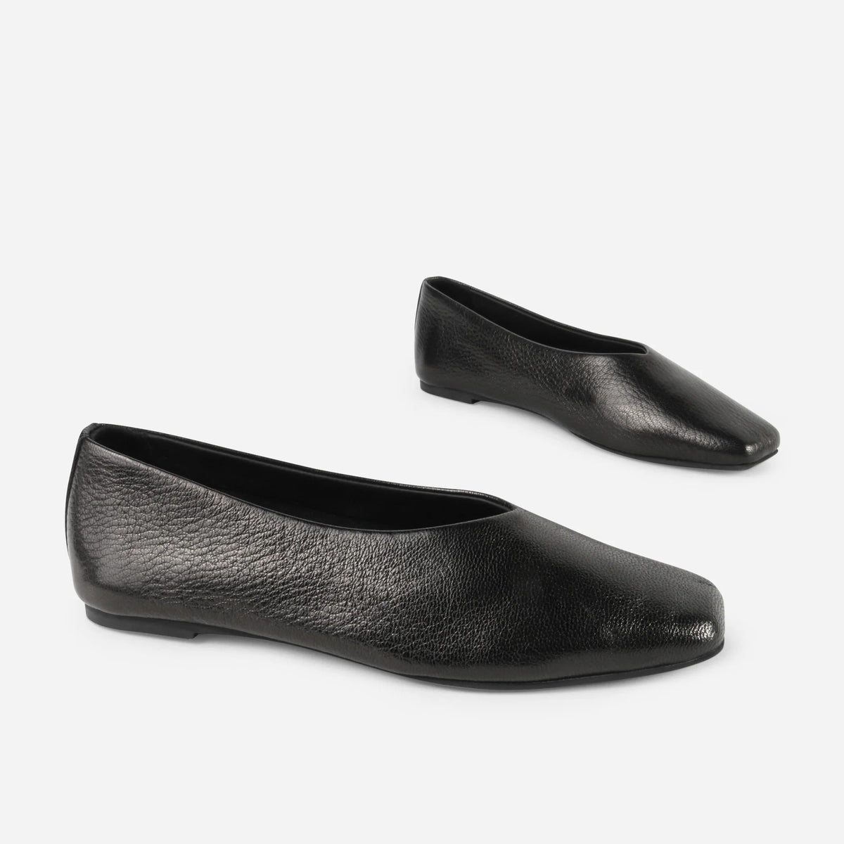 Arden Ballet Flat in Black